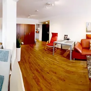 City-apartment 65qm 2-schlafzimmer Wlan Nichtraucher Parken Apartment Düsseldorf